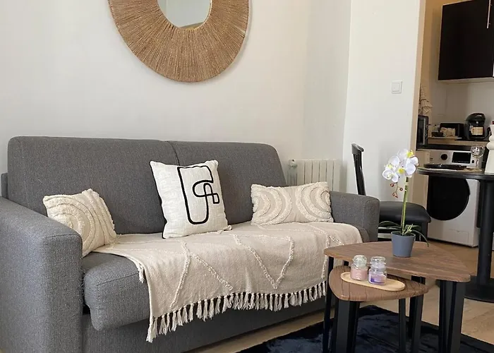 Fully-equipped Paris Disneyland Rer E Rer A